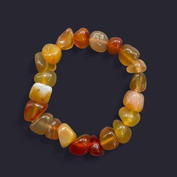 Striped Agate Gemstone Bead Bracelet - Picture 1 of 4